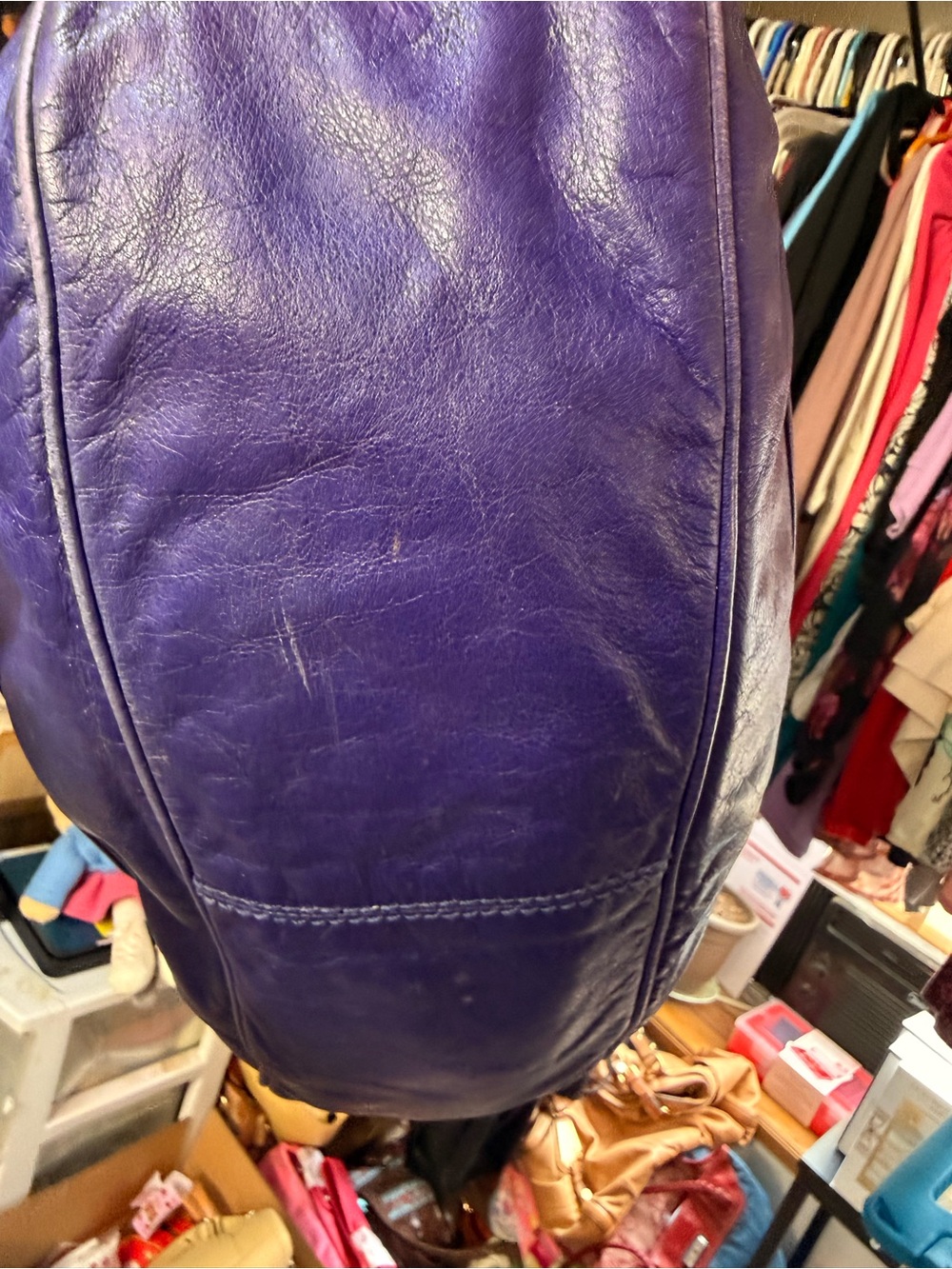 Marc by Marc Jacob’s Purple Leather Shoulder Bag with Gold Hardware - Picture 7 of 10